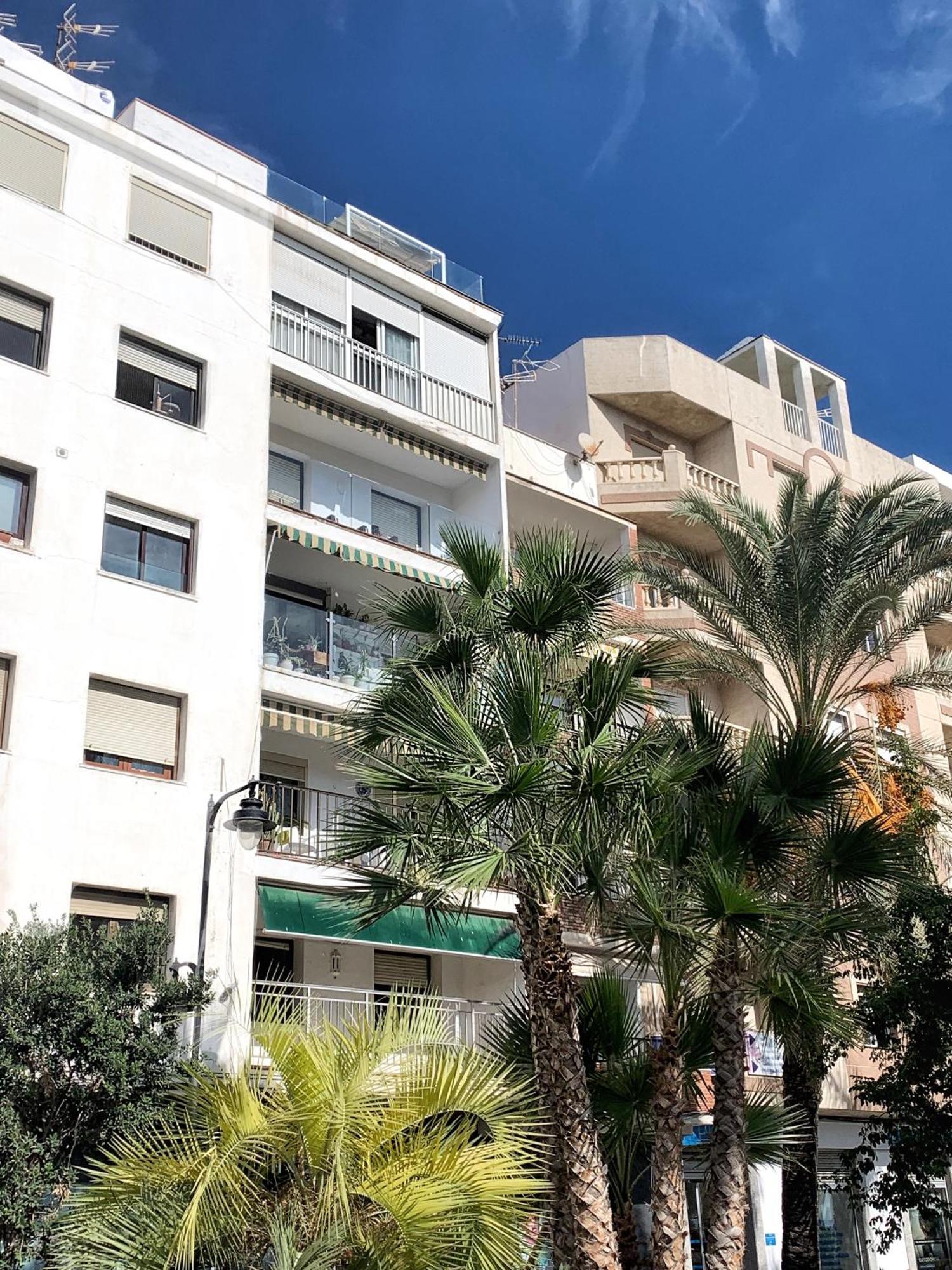 Sunnypalms - Beachfront Penthouse With Stunning Sea View Estepona Eksteriør bilde